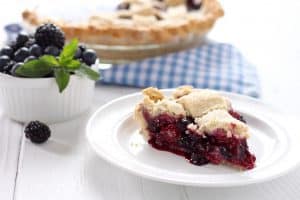 Paleo Black and Blueberry Pie | The Real Food Dietitians | https://maryannjaacobsen.com/paleo-black-and-blueberry-pie/