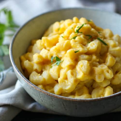 Dairy-free Mac and Cheese | The Real Food Dietitians | https://maryannjaacobsen.com/dairy-free-mac-and-cheese/