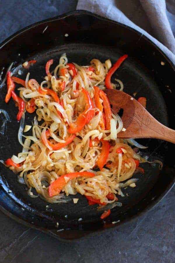 Grain-free Pizza with Sausage and Roasted Squash | healthy pizza recipes | homemade pizza recipes | gluten-free pizza | egg-free pizza | paleo pizza | dairy-free pizza | fall inspired recipes | roasted squash recipes || The Real Food Dietitians #healthypizza #paleopizza #grainfreepizza