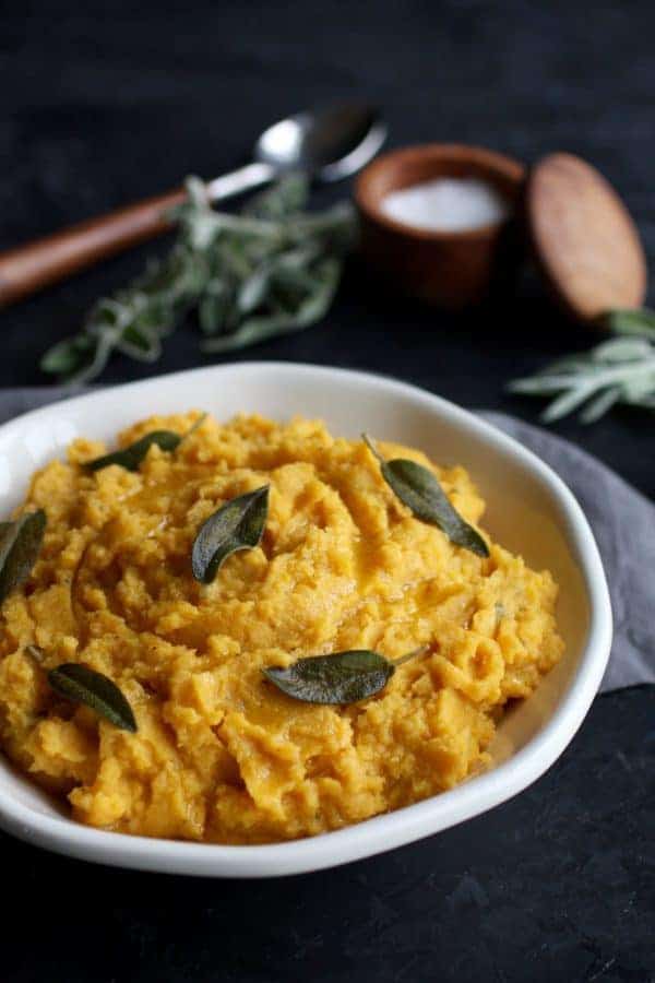 Cauliflower Butternut Squash Mash with Sage | butternut squash recipes | easy butternut squash recipe | whole30 side dish | gluten-free side dish | dairy-free side dish | paleo side dish || The Real Food Dietitians #whole30recipes #whole30sides #glutenfreesides #paleorecipe 