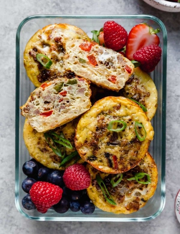 Sausage hash brown egg muffins in meal prep container